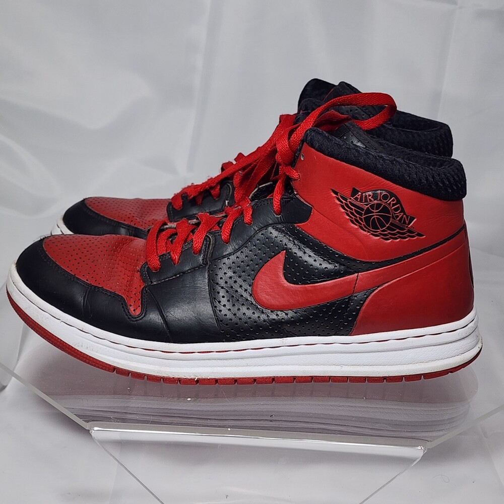 Nike Air Jordan 1 Retro 2009 Alpha Bred 392813-001 Men 12 Varsity Red Sneakers
